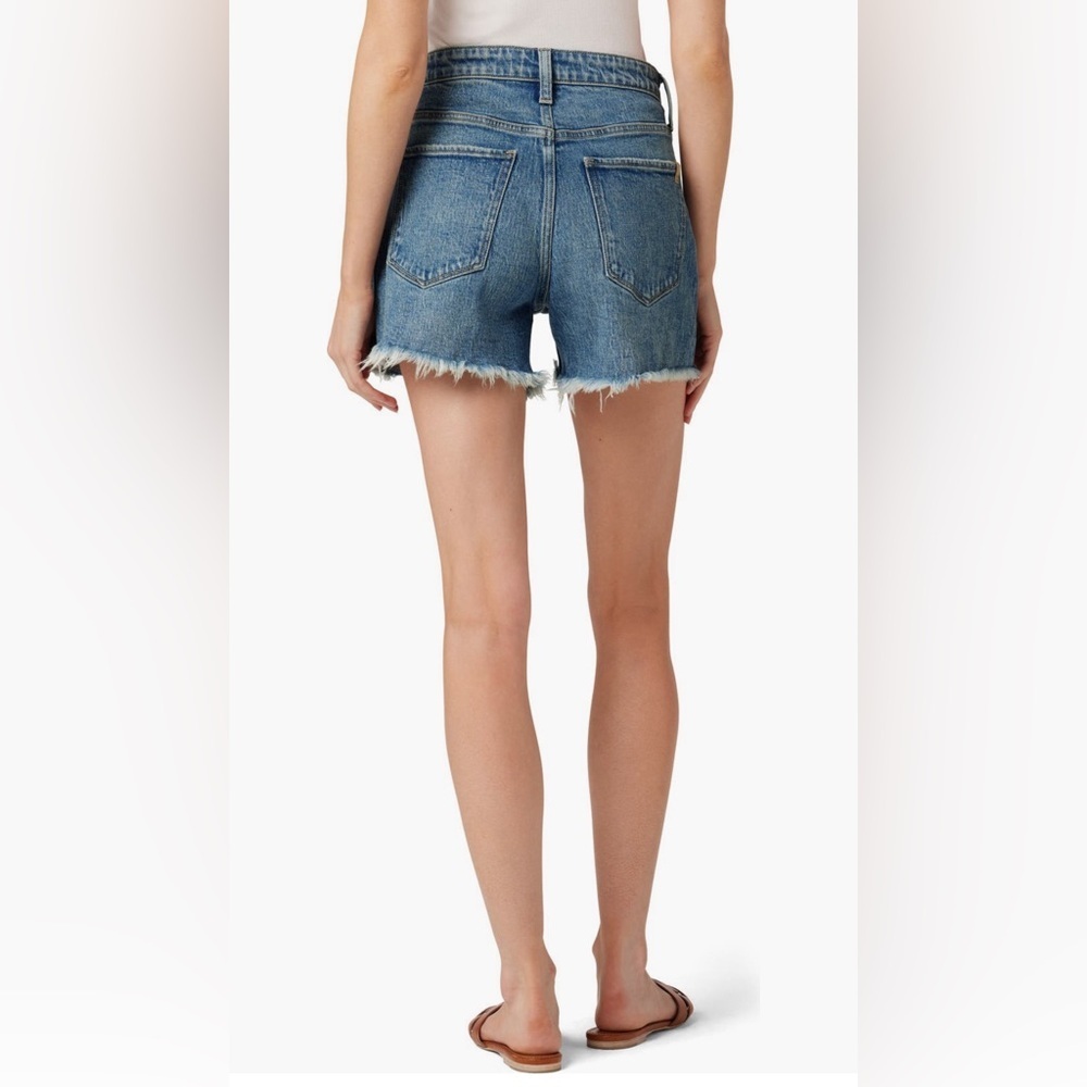 Joe’s Shorts - size 26